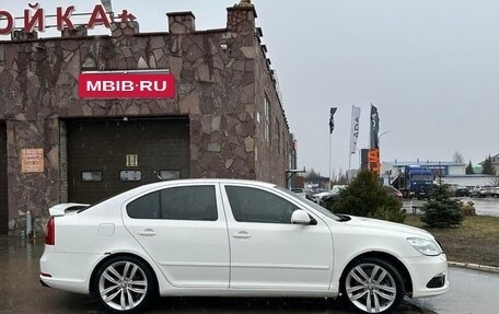 Skoda Octavia RS, 2011 год, 1 350 000 рублей, 9 фотография