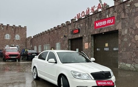 Skoda Octavia RS, 2011 год, 1 350 000 рублей, 8 фотография