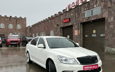 Skoda Octavia RS, 2011 год, 1 350 000 рублей, 10 фотография