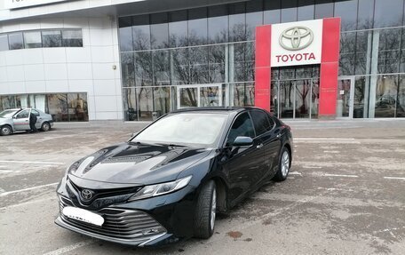 Toyota Camry, 2018 год, 2 550 000 рублей, 1 фотография