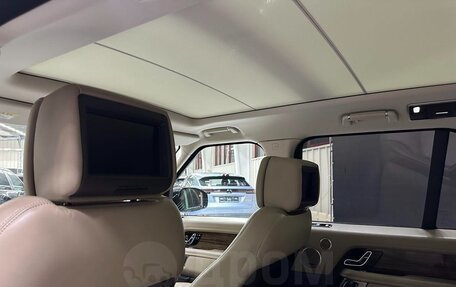 Land Rover Range Rover IV рестайлинг, 2018 год, 9 250 000 рублей, 4 фотография