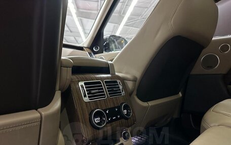 Land Rover Range Rover IV рестайлинг, 2018 год, 9 250 000 рублей, 3 фотография