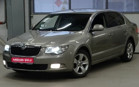 Skoda Superb III рестайлинг, 2011 год, 890 000 рублей, 1 фотография