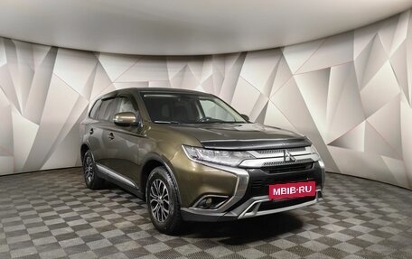 Mitsubishi Outlander III рестайлинг 3, 2020 год, 2 138 000 рублей, 3 фотография