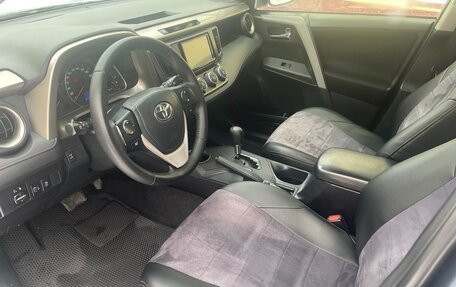 Toyota RAV4, 2014 год, 2 250 000 рублей, 5 фотография