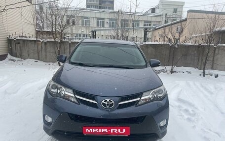 Toyota RAV4, 2014 год, 2 250 000 рублей, 3 фотография