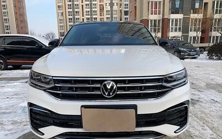 Volkswagen Tiguan II, 2021 год, 2 614 000 рублей, 9 фотография