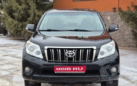 Toyota Land Cruiser Prado 150 рестайлинг 2, 2011 год, 2 500 000 рублей, 3 фотография