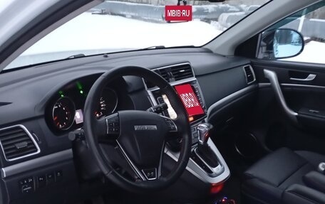 Haval H6, 2019 год, 1 800 000 рублей, 6 фотография