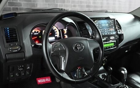 Toyota Hilux VII, 2014 год, 2 650 000 рублей, 10 фотография