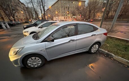 Hyundai Solaris II рестайлинг, 2013 год, 743 000 рублей, 5 фотография