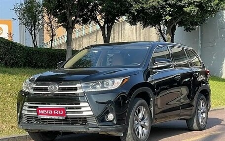 Toyota Highlander III, 2021 год, 3 062 222 рублей, 1 фотография