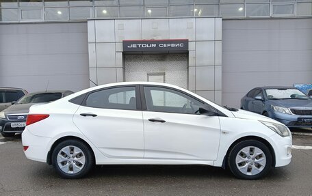 Hyundai Solaris II рестайлинг, 2014 год, 750 000 рублей, 6 фотография