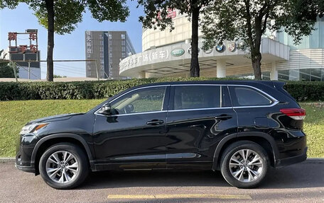 Toyota Highlander III, 2021 год, 3 062 222 рублей, 3 фотография