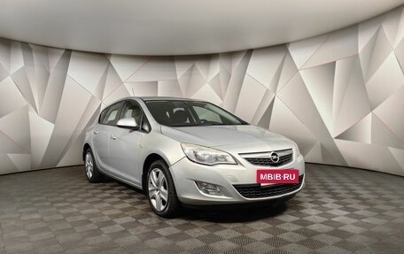 Opel Astra J, 2011 год, 749 000 рублей, 3 фотография