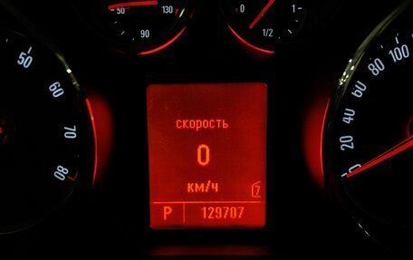 Opel Astra J, 2011 год, 749 000 рублей, 16 фотография