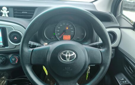 Toyota Vitz, 2014 год, 879 000 рублей, 19 фотография