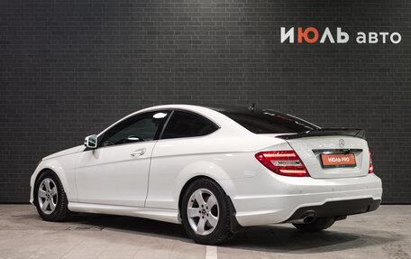 Mercedes-Benz C-Класс, 2011 год, 1 490 000 рублей, 4 фотография