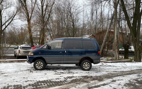 Mitsubishi Delica IV, 1997 год, 699 000 рублей, 13 фотография