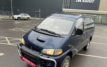 Mitsubishi Delica IV, 1997 год, 699 000 рублей, 25 фотография