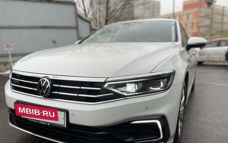 Volkswagen Passat B8 рестайлинг, 2021 год, 2 750 000 рублей, 10 фотография