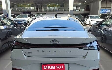 Hyundai Elantra, 2021 год, 1 675 000 рублей, 6 фотография