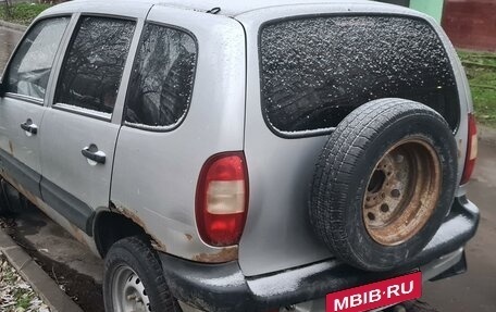 Chevrolet Niva I рестайлинг, 2003 год, 199 000 рублей, 3 фотография