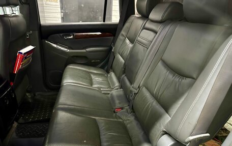 Toyota Land Cruiser Prado 120 рестайлинг, 2007 год, 2 200 000 рублей, 16 фотография