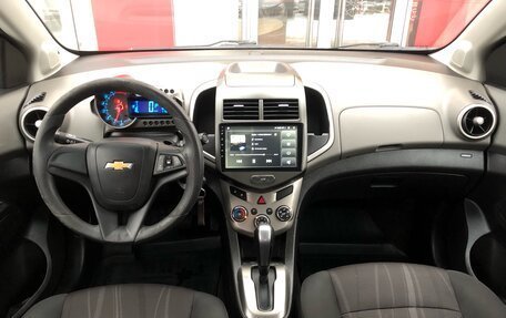 Chevrolet Aveo III, 2012 год, 884 000 рублей, 9 фотография