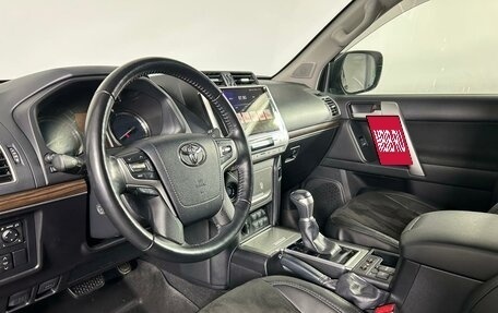 Toyota Land Cruiser Prado 150 рестайлинг 2, 2021 год, 7 399 000 рублей, 11 фотография