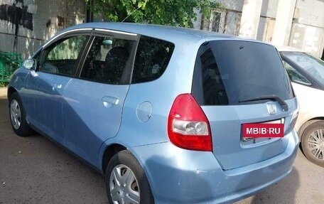 Honda Fit III, 2002 год, 370 000 рублей, 3 фотография