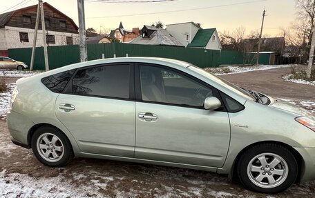 Toyota Prius, 2006 год, 750 000 рублей, 2 фотография