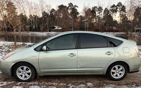 Toyota Prius, 2006 год, 750 000 рублей, 10 фотография