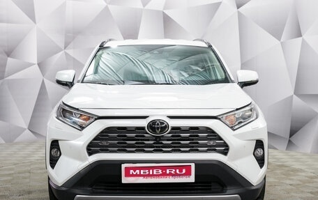 Toyota RAV4, 2021 год, 3 887 000 рублей, 1 фотография