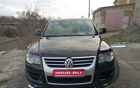 Volkswagen Touareg III, 2006 год, 1 450 000 рублей, 22 фотография