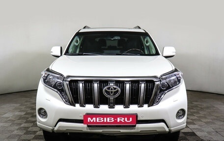 Toyota Land Cruiser Prado 150 рестайлинг 2, 2016 год, 4 250 000 рублей, 2 фотография