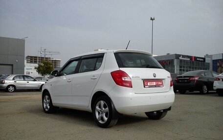 Skoda Fabia II, 2013 год, 850 000 рублей, 3 фотография