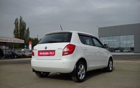 Skoda Fabia II, 2013 год, 850 000 рублей, 5 фотография