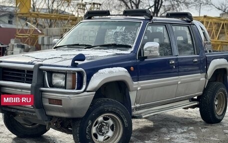 Mitsubishi Strada I, 1996 год, 680 000 рублей, 2 фотография