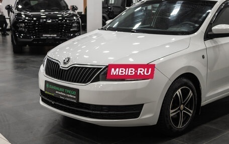 Skoda Rapid I, 2016 год, 985 000 рублей, 3 фотография