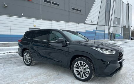 Toyota Highlander, 2024 год, 7 500 000 рублей, 15 фотография