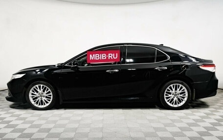 Toyota Camry, 2018 год, 3 299 000 рублей, 8 фотография