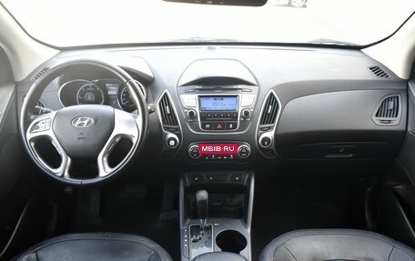 Hyundai Tucson III, 2010 год, 1 320 000 рублей, 8 фотография