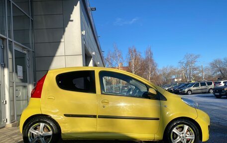 Peugeot 107 I рестайлинг, 2011 год, 400 000 рублей, 8 фотография