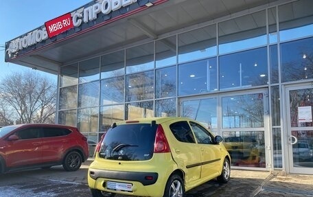 Peugeot 107 I рестайлинг, 2011 год, 400 000 рублей, 19 фотография