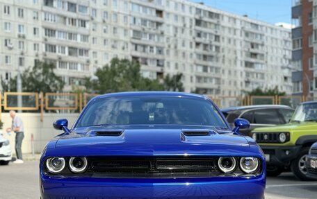 Dodge Challenger III рестайлинг 2, 2018 год, 4 850 000 рублей, 3 фотография