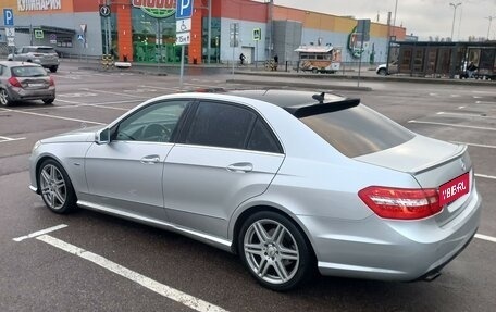 Mercedes-Benz E-Класс, 2010 год, 1 700 000 рублей, 1 фотография