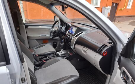 Mitsubishi Pajero Sport II рестайлинг, 2008 год, 1 570 000 рублей, 9 фотография