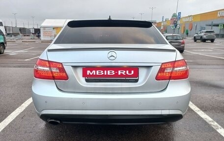 Mercedes-Benz E-Класс, 2010 год, 1 700 000 рублей, 4 фотография