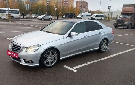 Mercedes-Benz E-Класс, 2010 год, 1 700 000 рублей, 2 фотография